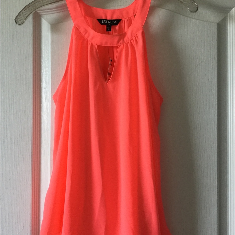 Express super fun melon color for summer